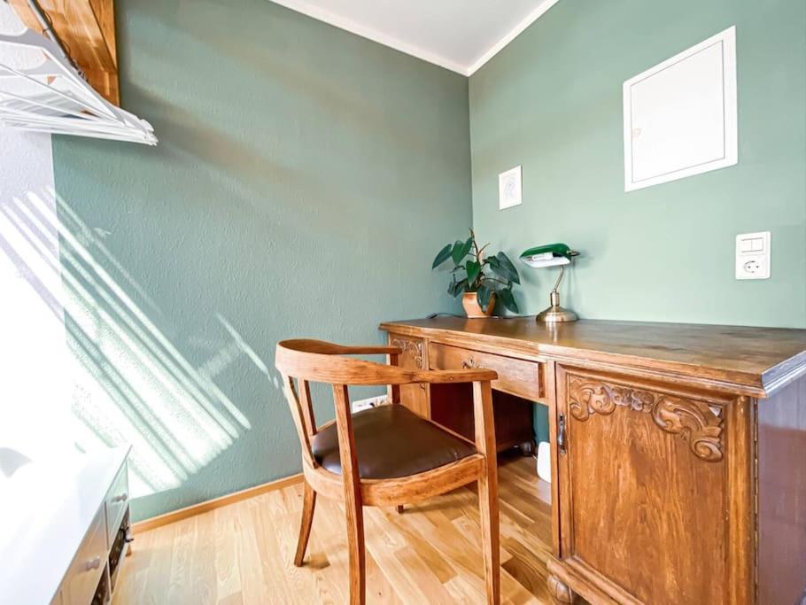 Schoene Ferienwohnung Mit Blick Ueber Stadtwald Lipsk Zewnętrze zdjęcie