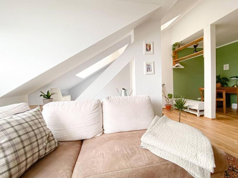 Schoene Ferienwohnung Mit Blick Ueber Stadtwald Lipsk Zewnętrze zdjęcie